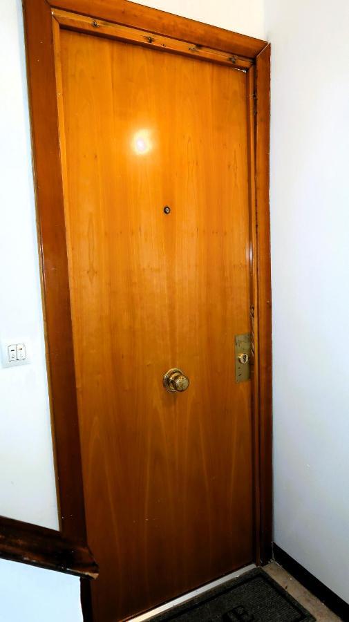 Entire Apartment , 2 Bedrooms Newly Remodeled Center Sitges Barcelona المظهر الخارجي الصورة