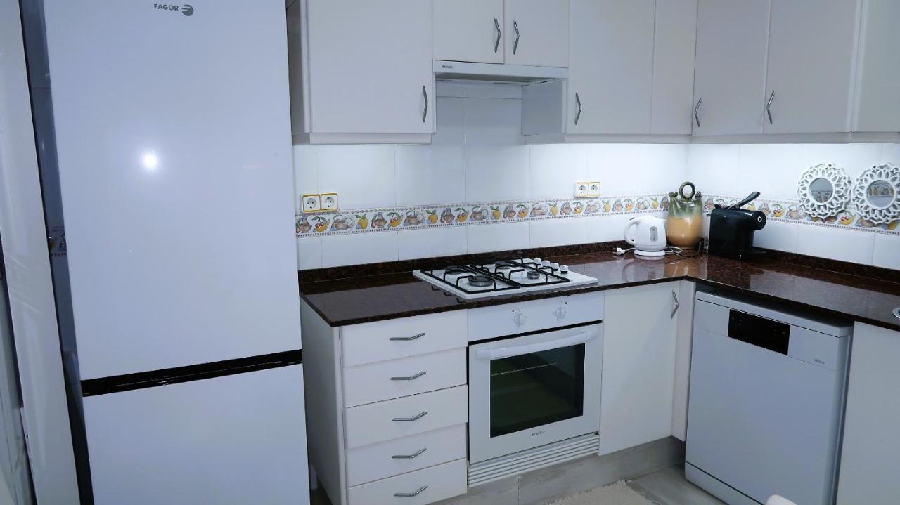 Entire Apartment , 2 Bedrooms Newly Remodeled Center Sitges Barcelona المظهر الخارجي الصورة