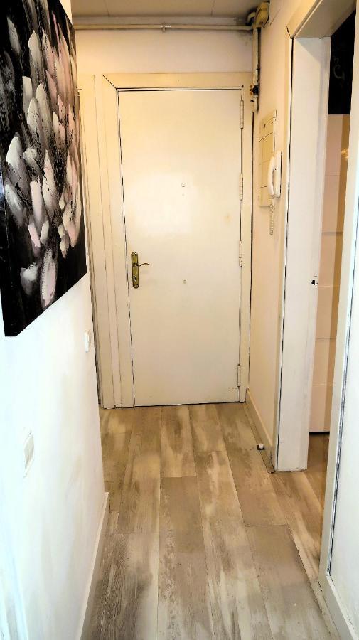 Entire Apartment , 2 Bedrooms Newly Remodeled Center Sitges Barcelona المظهر الخارجي الصورة